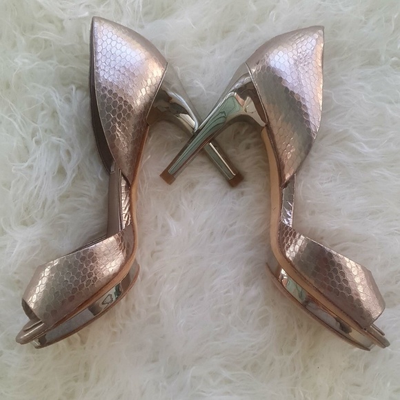 BCBG MaxAzria | Osario Leather D'Orsay Platforms - Picture 4 of 8